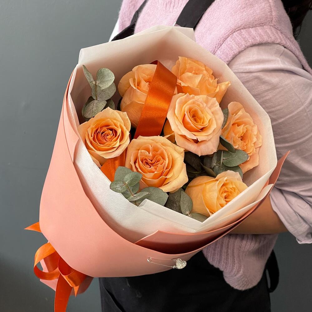 Букет из роз сорта Кахала 