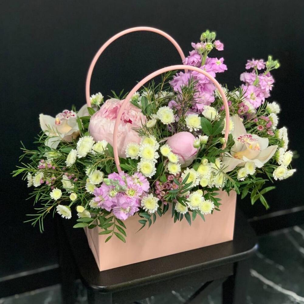 Цветочная сумочка с пионами Цветочная сумочка с пионами