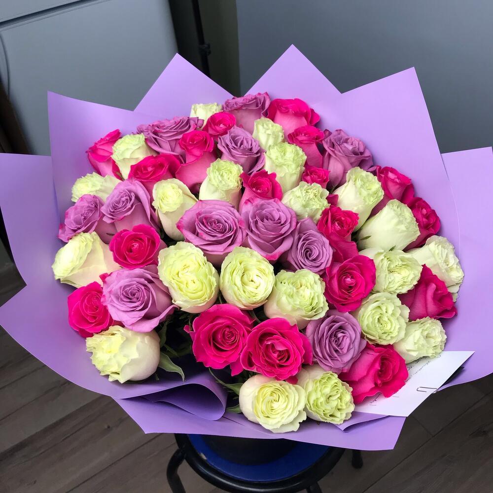 Букет микс из 51 розы