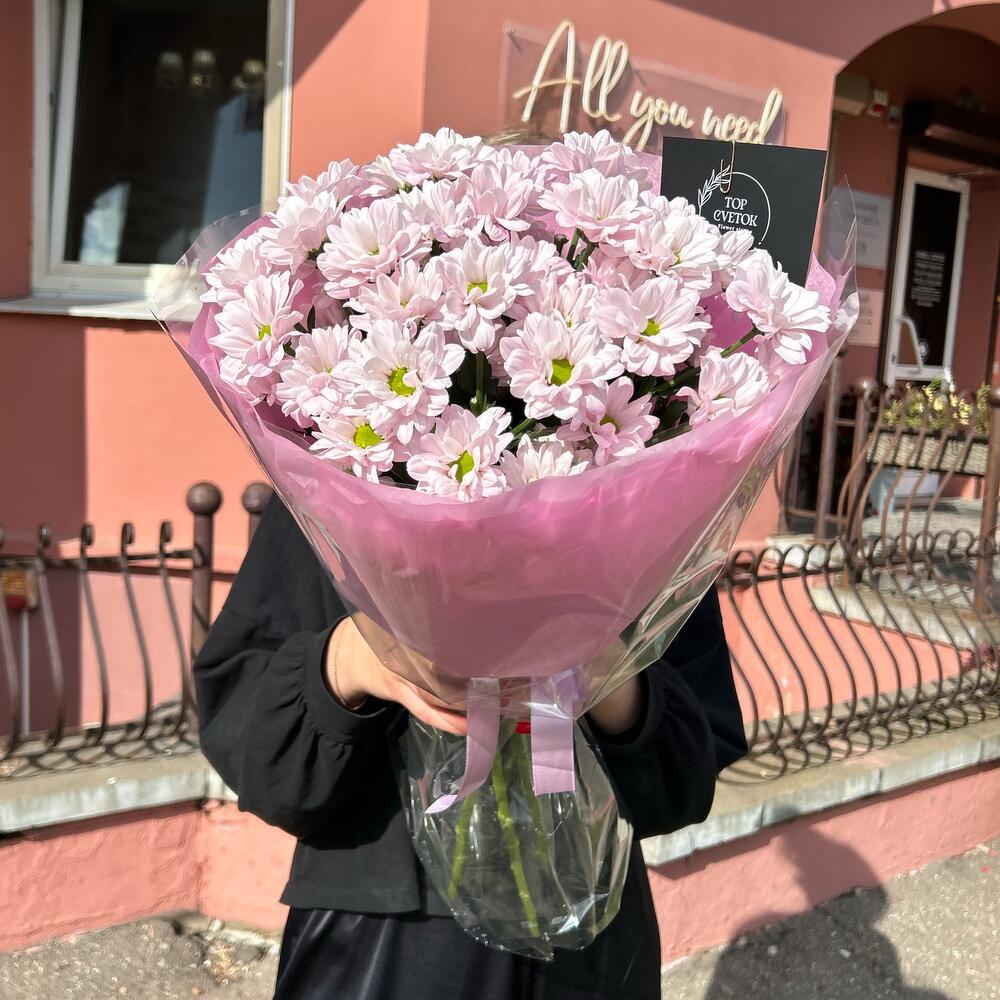 51 розовая ромашка с оформлением