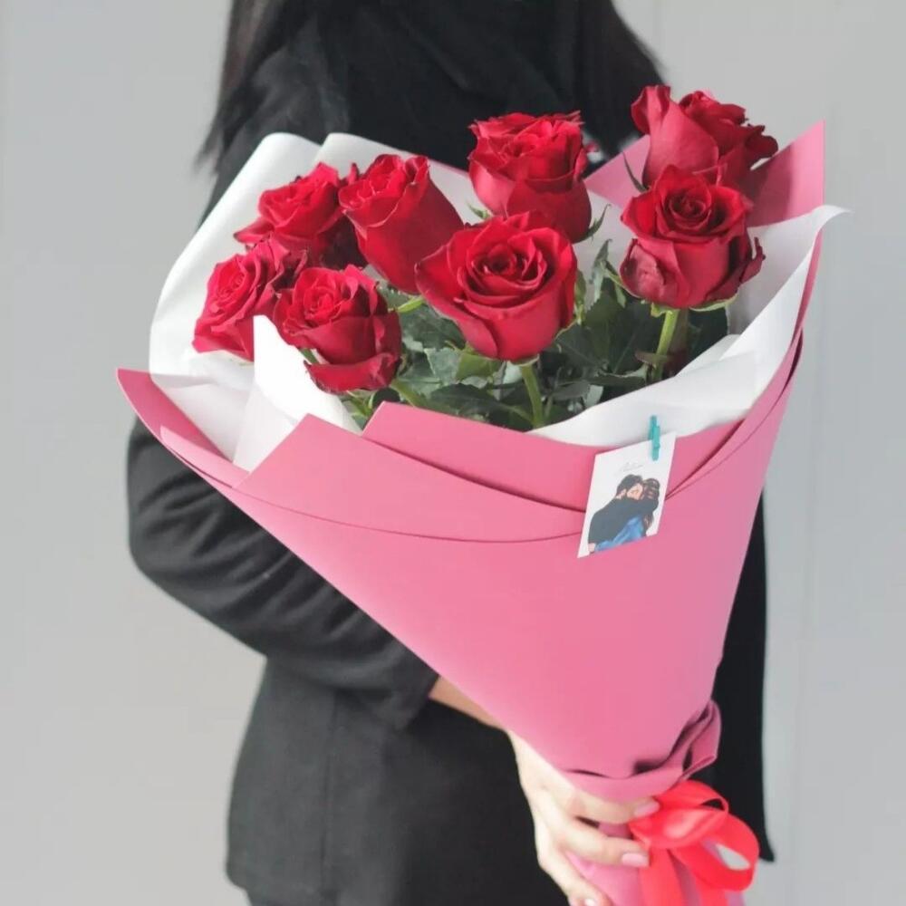 Букет 9 красных роз